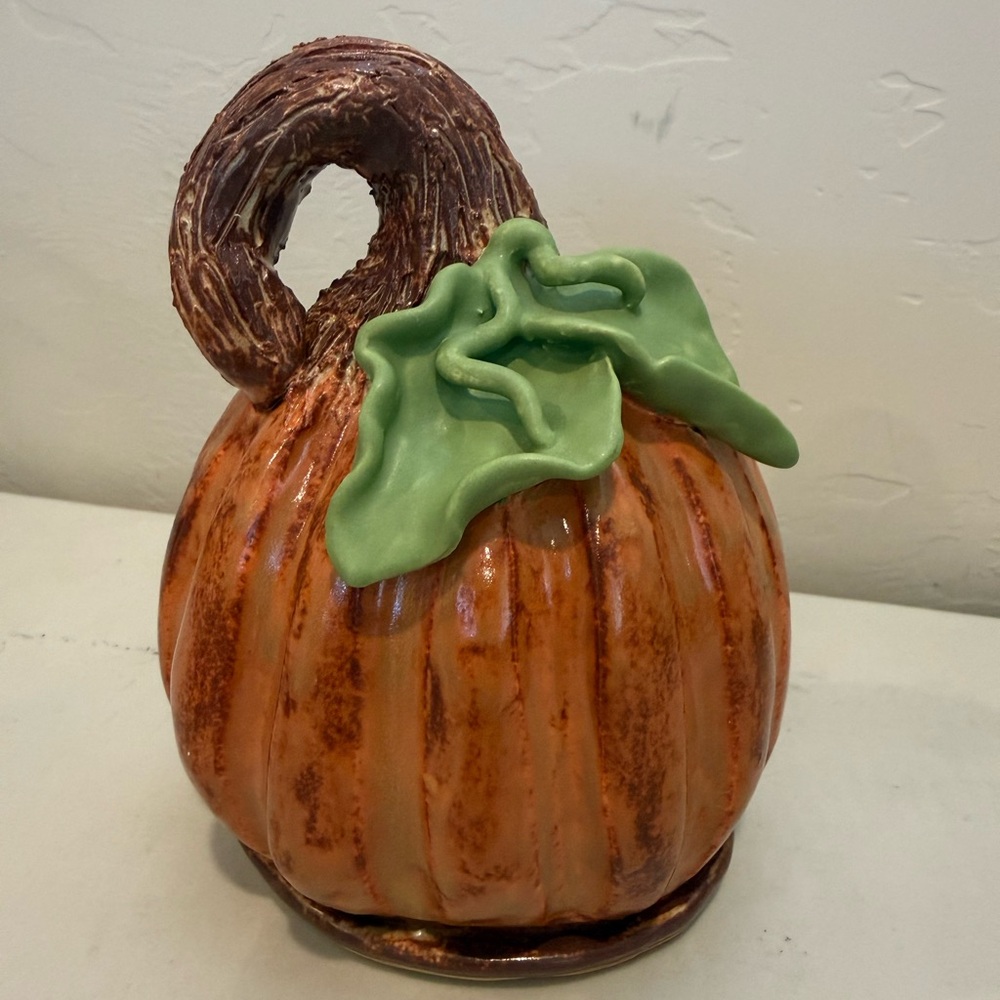 Vintage Ceramic Pumpkin Decor Signed Artwork Pottery‎
